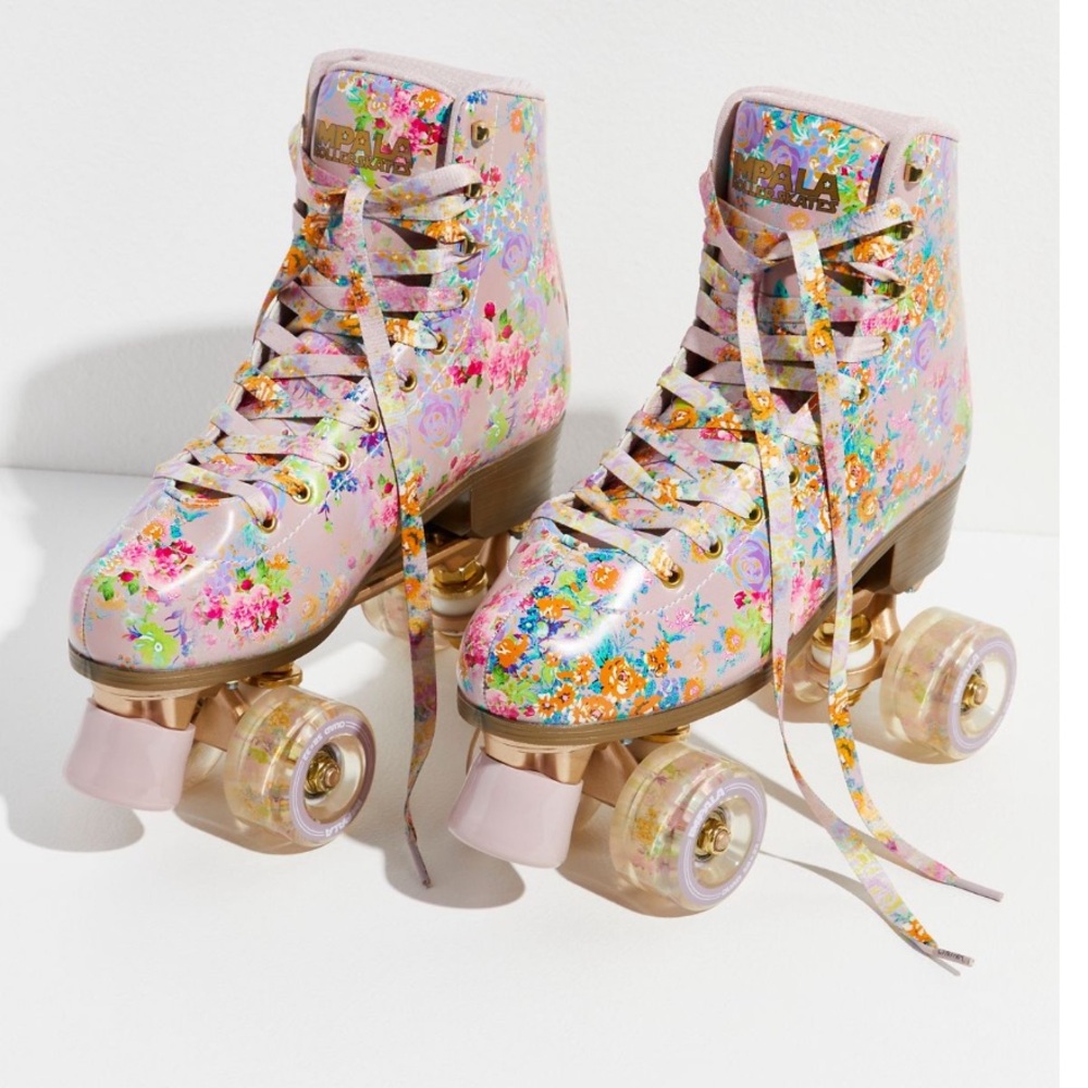 Cynthia Rowley x IMPALA x FP Movement
Roller Skates